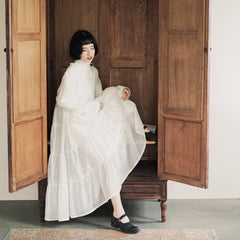 White gauze skirt is cute mid - length pleated dress - MEIMMEIM(メイムメイム)