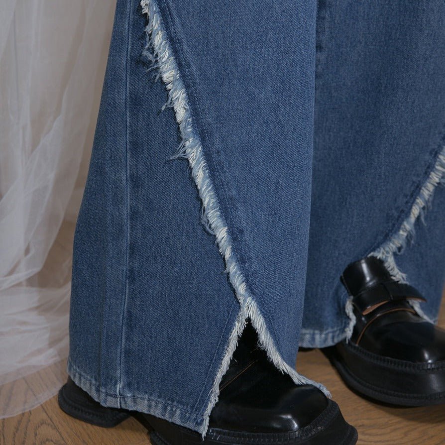Cobalt blue raw edge slit mid-rise wide-leg jeans - MEIMMEIM(メイムメイム)