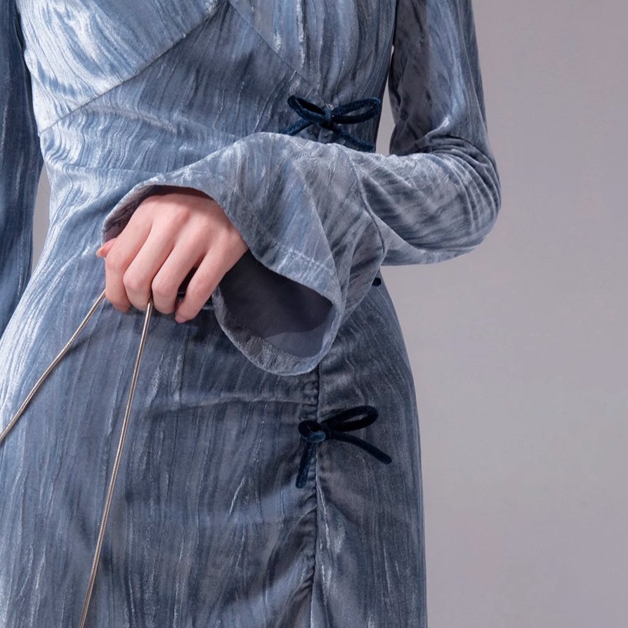Snow mist blue vertical pattern velvet hip dress - MEIMMEIM(メイムメイム)